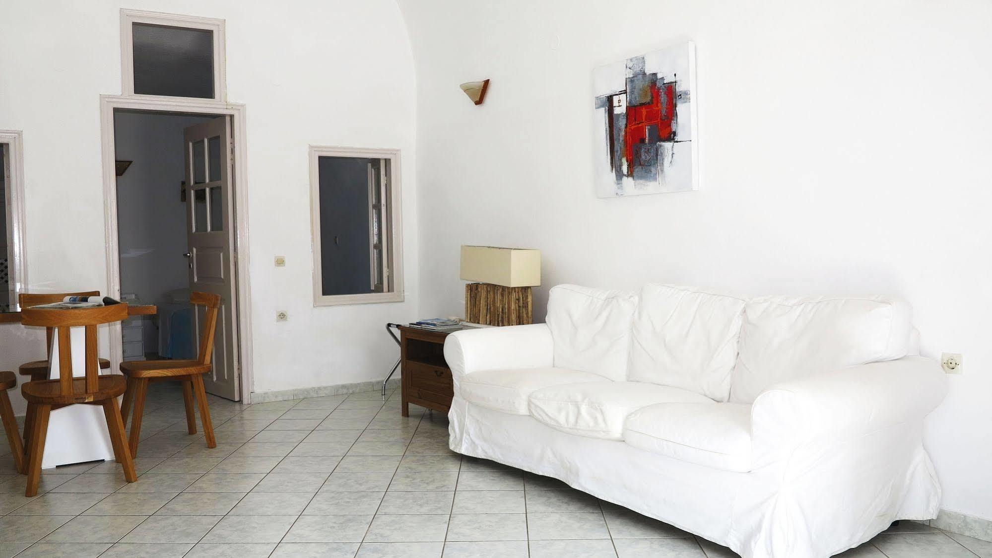 אויה Finesse Suites מראה חיצוני תמונה