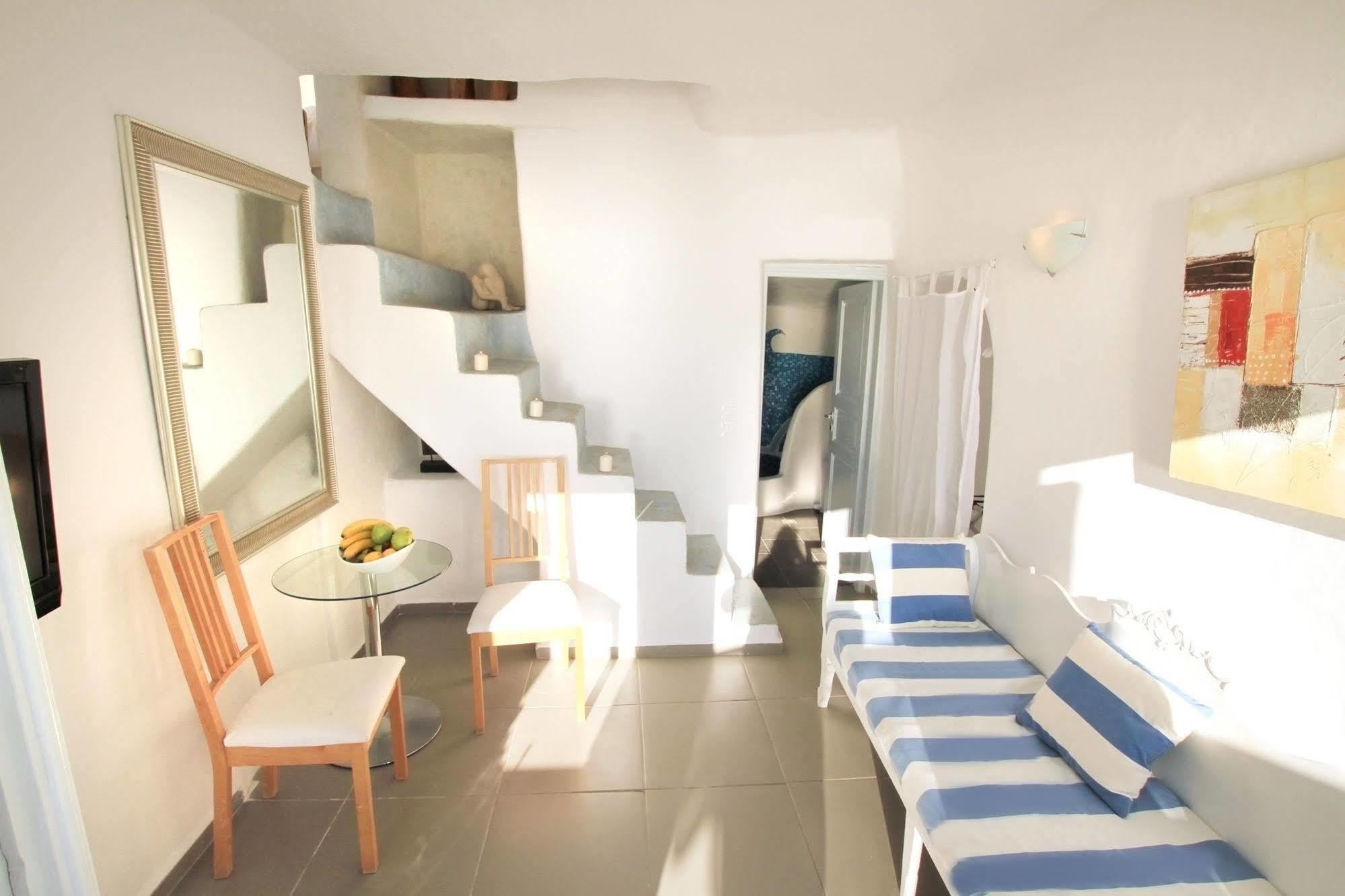 אויה Finesse Suites מראה חיצוני תמונה
